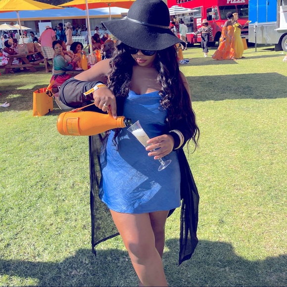 Meet your Posher, Ang - Picture 1 of 1